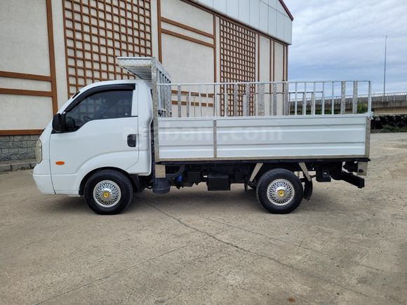 Galeriden Kia Bongo K2700 DLX Rize
