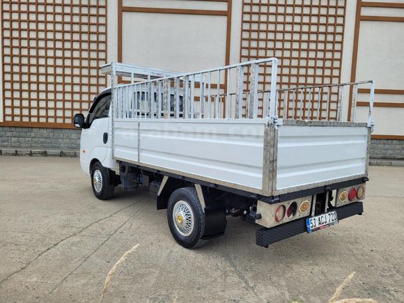 Galeriden Kia Bongo K2700 DLX Rize