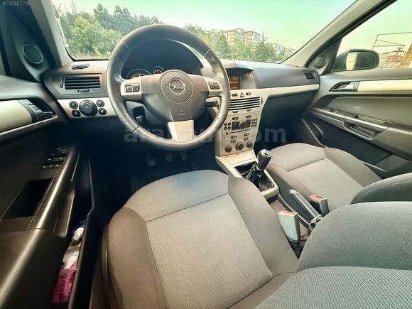 ROYAL AUTO'dan ASTRA 1.6 115hp ENJOY HATASIZ 193km