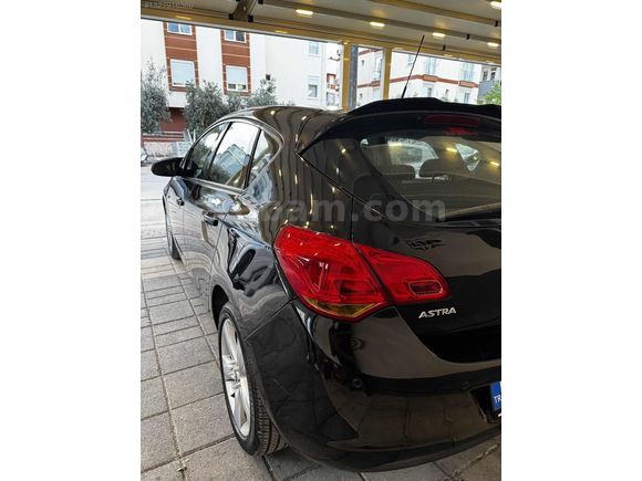 Opel Astra otomatik vites