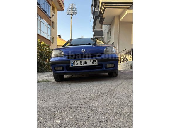 Sahibinden Renault Clio 1.4 RN 1997 Model 