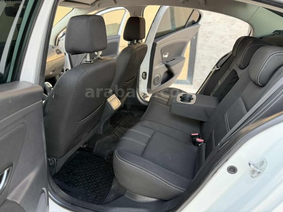 2013 OTOMATİK VİTES 108 BİNDE 1.5DCİ 110 HP TOUCH PLUS FLUANCE
