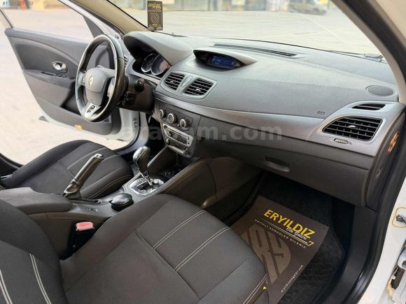 2013 OTOMATİK VİTES 108 BİNDE 1.5DCİ 110 HP TOUCH PLUS FLUANCE