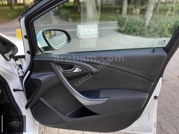 YAVUZ AUTO'DAN 2015 MODEL OPEL ASTRA TERTEMİZ ECCO FLEX
