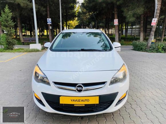 YAVUZ AUTO'DAN 2015 MODEL OPEL ASTRA TERTEMİZ ECCO FLEX
