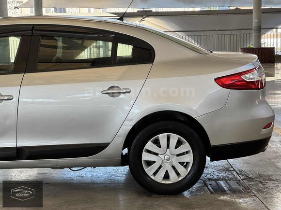 2010 RENAULT FLUANCE 1.6 EXPRESSİON 220 BİN KM'DE 105 HP ! !