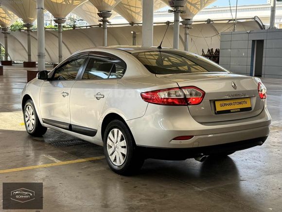 2010 RENAULT FLUANCE 1.6 EXPRESSİON 220 BİN KM'DE 105 HP ! !
