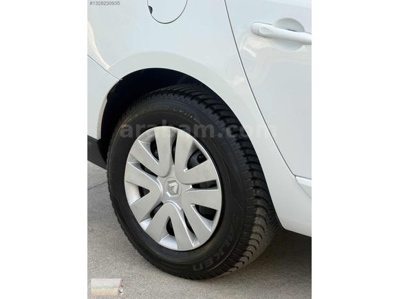 OLGUN'dan 2012 RENAULT FLUENCE 1.6 BAKIMLI 157.000 KM