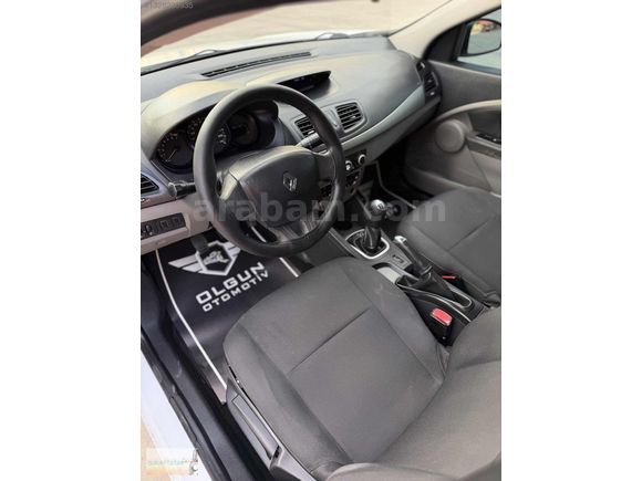 OLGUN'dan 2012 RENAULT FLUENCE 1.6 BAKIMLI 157.000 KM
