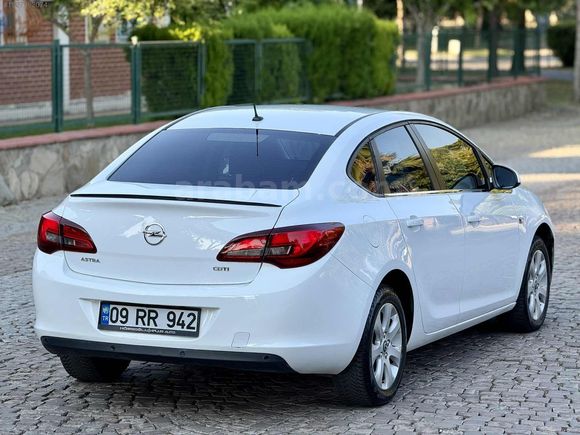 2017 MODEL OPEL ASTRA 1.6 CDTİ OTOMATİK VİTES MASRAFSIZ..