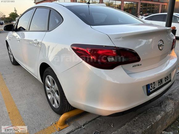 2017 DİZEL OTOMATİK BEYAZ GÜVERCİN