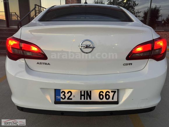 2017 DİZEL OTOMATİK BEYAZ GÜVERCİN