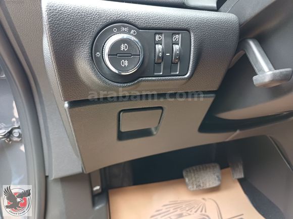 2016 DESİGN PAKET DİZEL OTOMATİK 138 bin km'de
