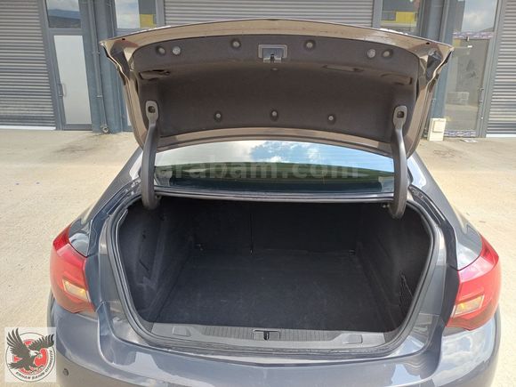 2016 DESİGN PAKET DİZEL OTOMATİK 138 bin km'de