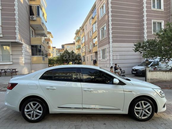 2020 HATASIZ MEGANE 4 1.3 TCE 61 BİN KM