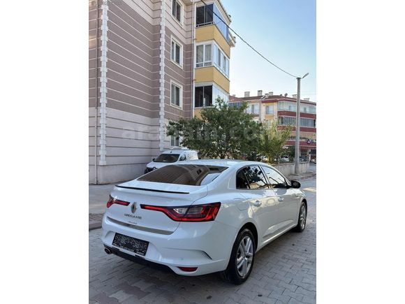 2020 HATASIZ MEGANE 4 1.3 TCE 61 BİN KM