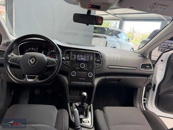 2021-MEGANE_1.3 TCE-JOY_140 HP-MANUEL_STEPNELİ-82.500KMDE