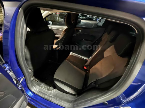 Sahibinden Renault Clio 1.0 TCe Evolution 2023 Model  