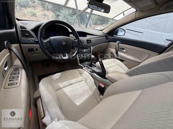 2012/RENAULT LATİTUDE/1.5 DCI/DEĞİŞENSİZ/PRIVILEGE/KAZASIZ