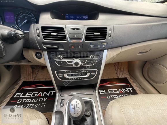2012/RENAULT LATİTUDE/1.5 DCI/DEĞİŞENSİZ/PRIVILEGE/KAZASIZ