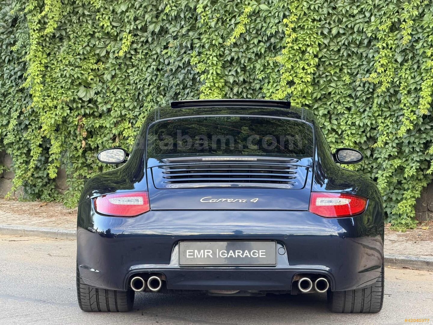 Galeriden Porsche 911 Carrera 4 2006 Model İstanbul 116.000 km Lacivert 4
