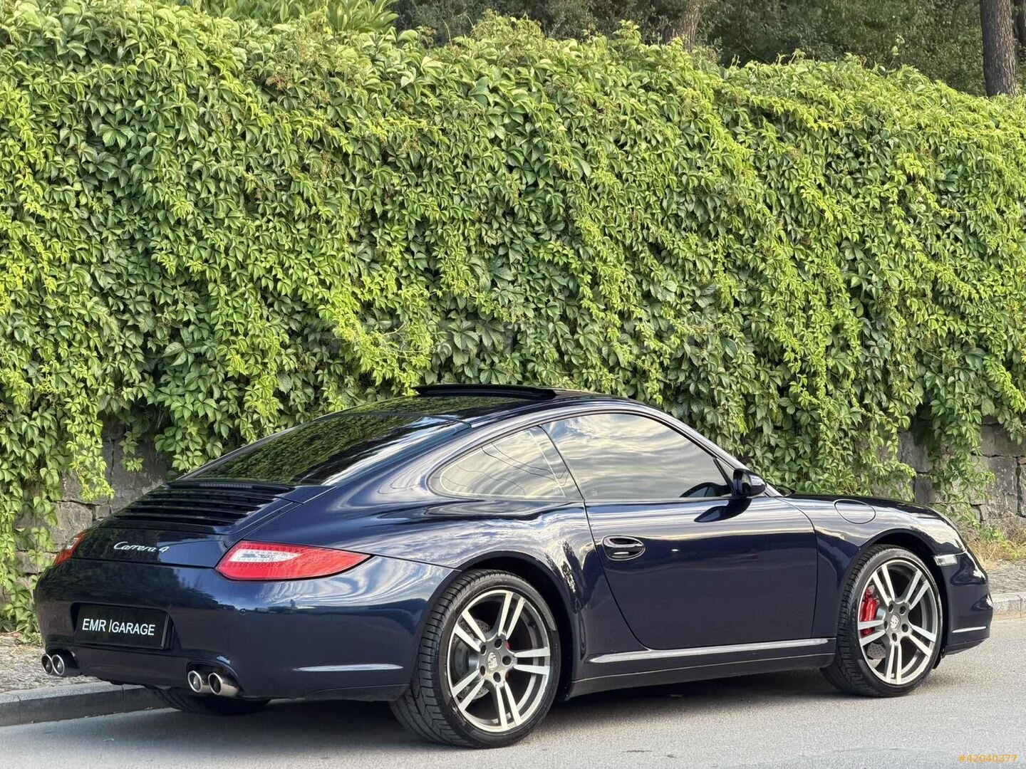 Galeriden Porsche 911 Carrera 4 2006 Model İstanbul 116.000 km Lacivert 6