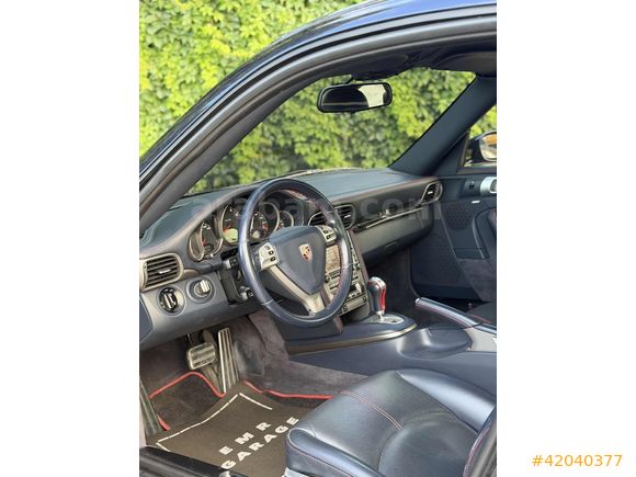 EMR I PORSCHE 911 CARRERA 4