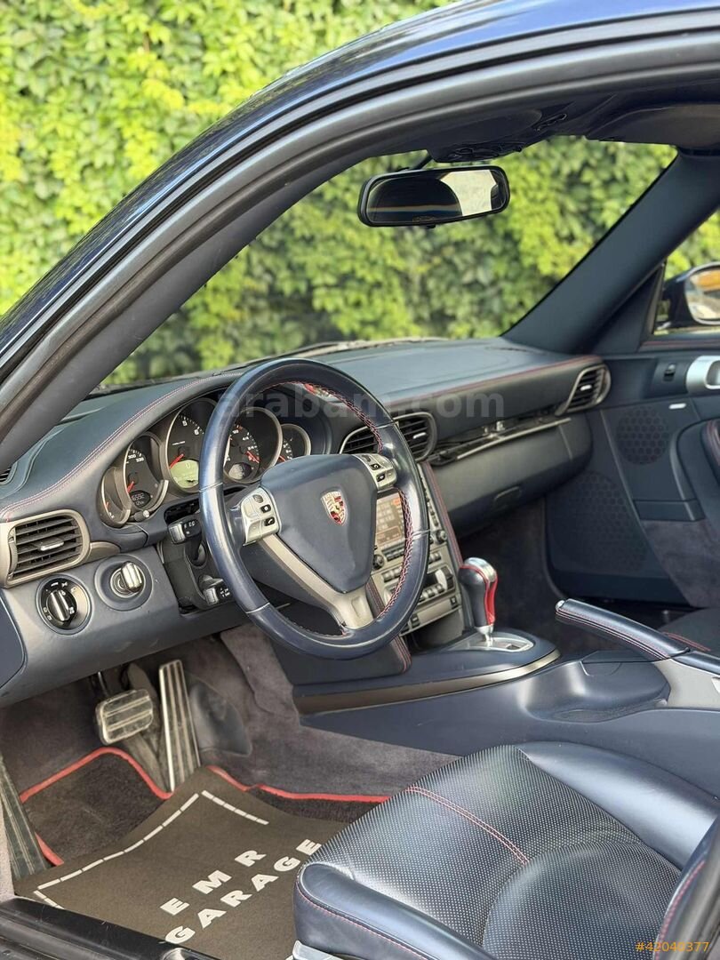Galeriden Porsche 911 Carrera 4 2006 Model İstanbul 116.000 km Lacivert 7