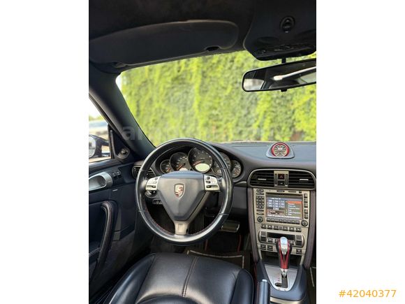 EMR I PORSCHE 911 CARRERA 4