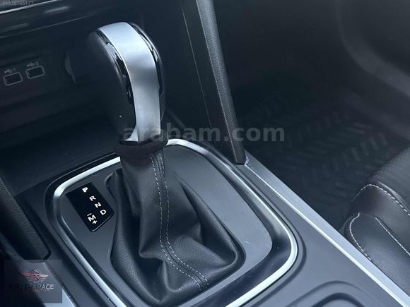 HATASIZ/BOYASIZ* MEGANE 1.3TCE İCON YETKİLİ SERVİS BAKIMLI