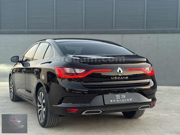 HATASIZ/BOYASIZ* MEGANE 1.3TCE İCON YETKİLİ SERVİS BAKIMLI
