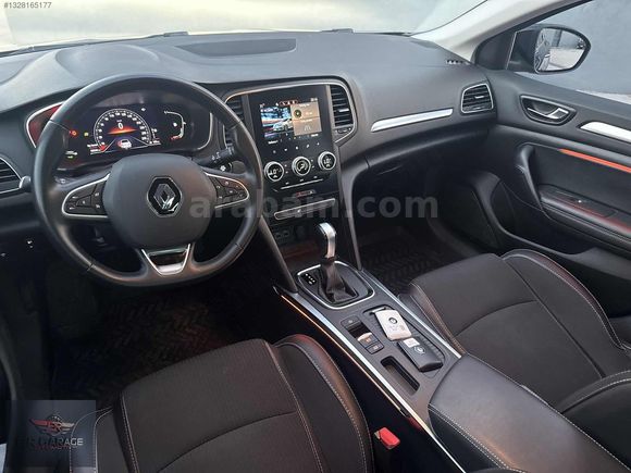 HATASIZ/BOYASIZ* MEGANE 1.3TCE İCON YETKİLİ SERVİS BAKIMLI
