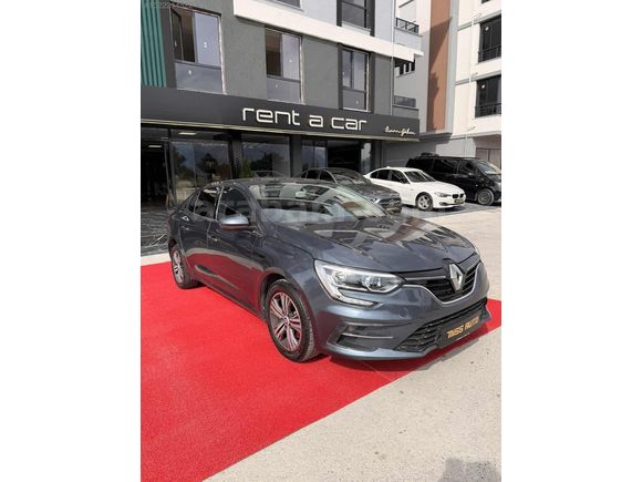 MİSS AUTO DAN DÜŞÜK KM MEGANE