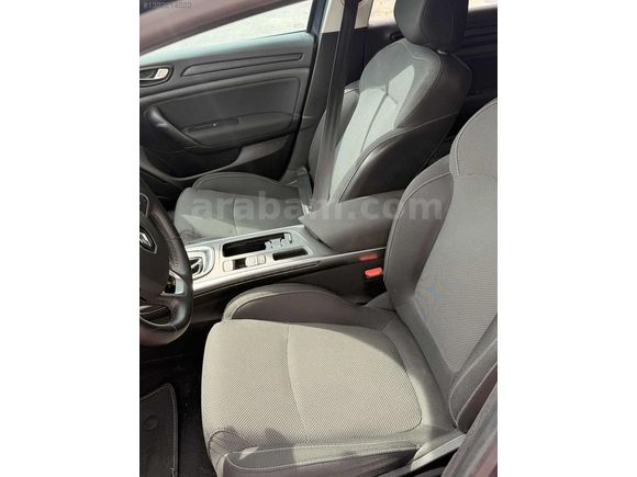 MİSS AUTO DAN DÜŞÜK KM MEGANE