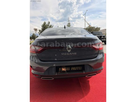MİSS AUTO DAN DÜŞÜK KM MEGANE