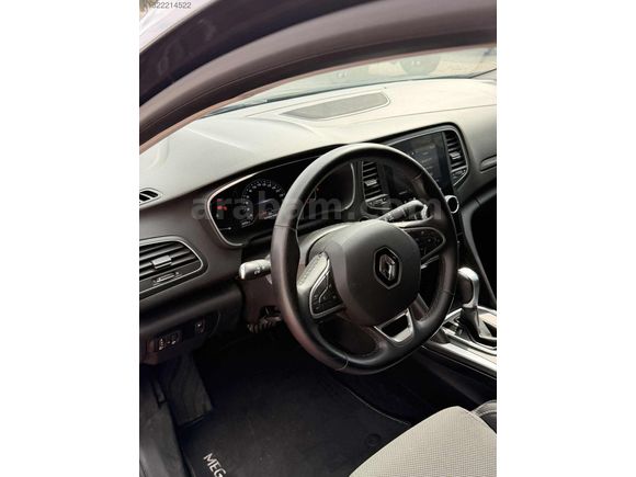 MİSS AUTO DAN DÜŞÜK KM MEGANE