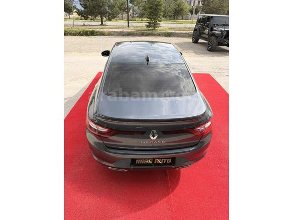 MİSS AUTO DAN DÜŞÜK KM MEGANE