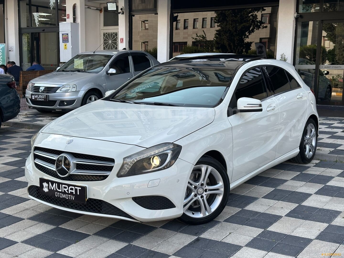 Galeriden Mercedes - Benz A 180 Urban 2013 Model Balıkesir 181.000 km Beyaz 6