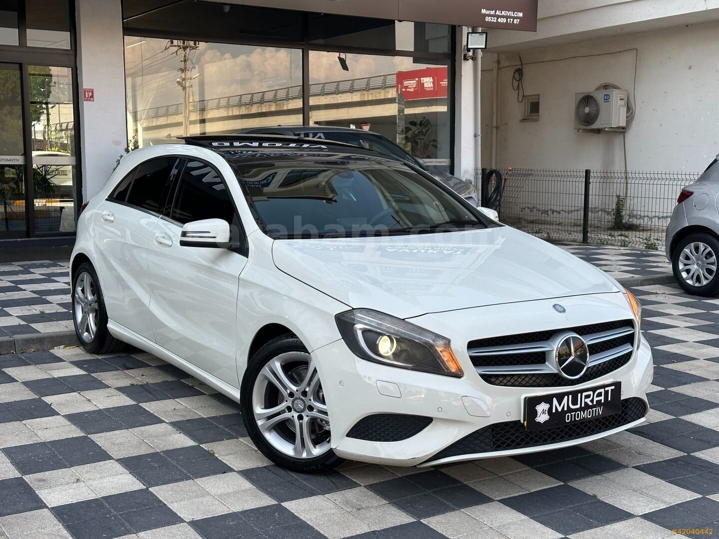 Galeriden Mercedes - Benz A 180 Urban 2013 Model Balıkesir 181.000 km Beyaz 3
