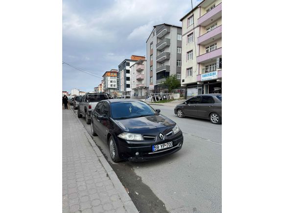 Sahibinden Renault Megane 1.4 Authentique 2009 Model 