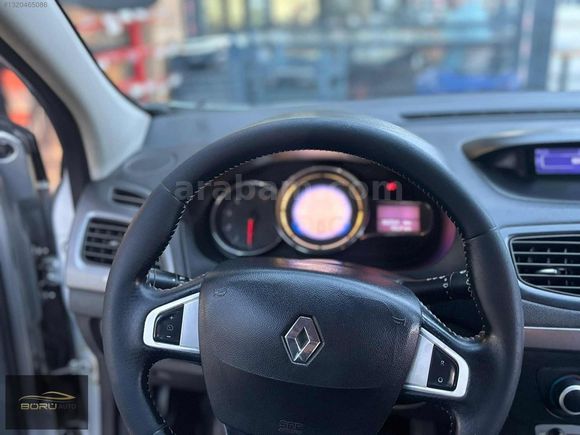 BÖRÜ AUTO'DAN HATASIZ AYARINDA MEGANE 3
