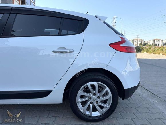 200 BİN PEŞİN + 36 AY KREDİ + 0.99 + 2013 MEGANE 3 1.5 DCİ