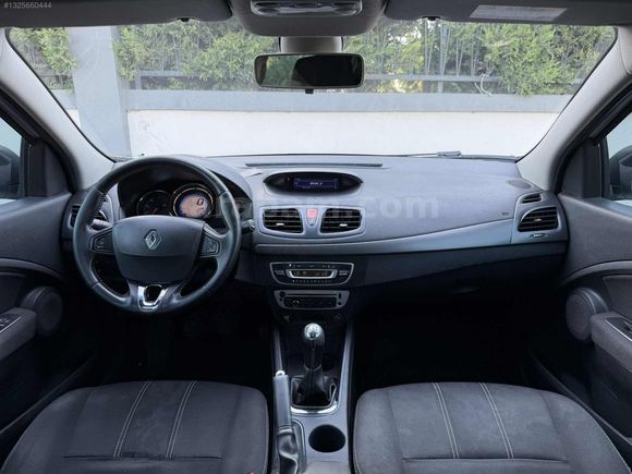 ESAR DAN HATASIZ 2013 1.5DCİ MEGANE TOUCH/462.000 TL KREDİ