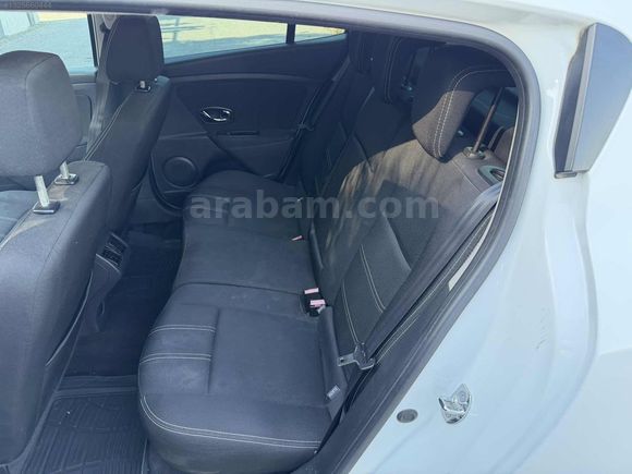 ESAR DAN HATASIZ 2013 1.5DCİ MEGANE TOUCH/462.000 TL KREDİ