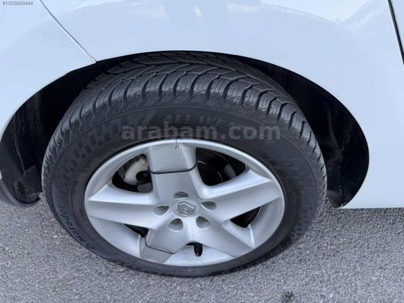 ESAR DAN HATASIZ 2013 1.5DCİ MEGANE TOUCH/462.000 TL KREDİ