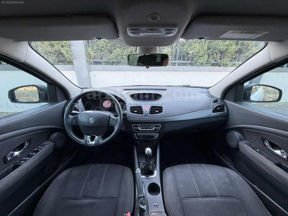ESAR DAN HATASIZ 2013 1.5DCİ MEGANE TOUCH/462.000 TL KREDİ