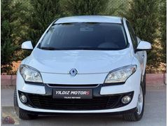 YILDIZ MOTORS DEĞİŞENSİZ RENAULT MEGANE 1.5DCİ TOUCH 12 TAKSİT