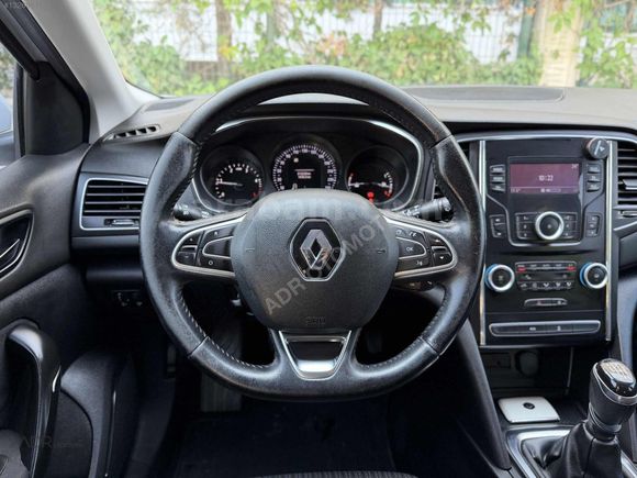 2016 MODEL RENAULT MEGANE 1.5 DCİ TOUCH 110 BG