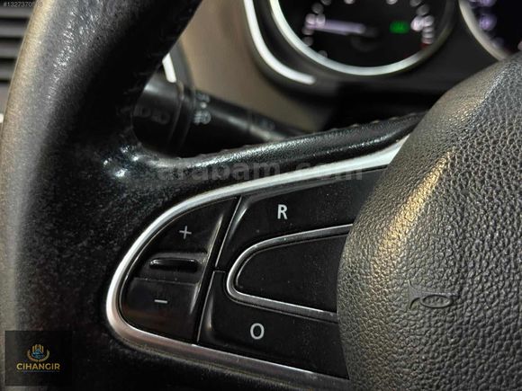 CİHANGİR'DEN 2017 MEGANE 1.5DCİ EDC TOUCH