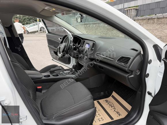 2019 MODEL 49.000 KMDE TERTEMİZ 1.SINIF MEGANE 4 1.5DCİ TOUCH